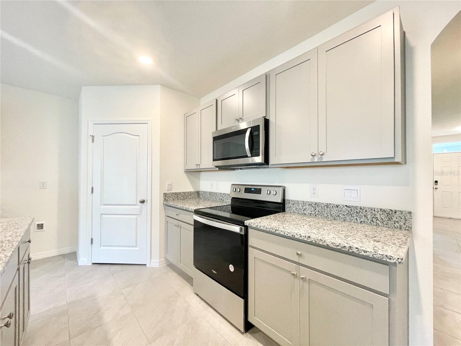 Single Family Residence at 5610 GALLOPING DR, APOPKA, photo 10 of 26
