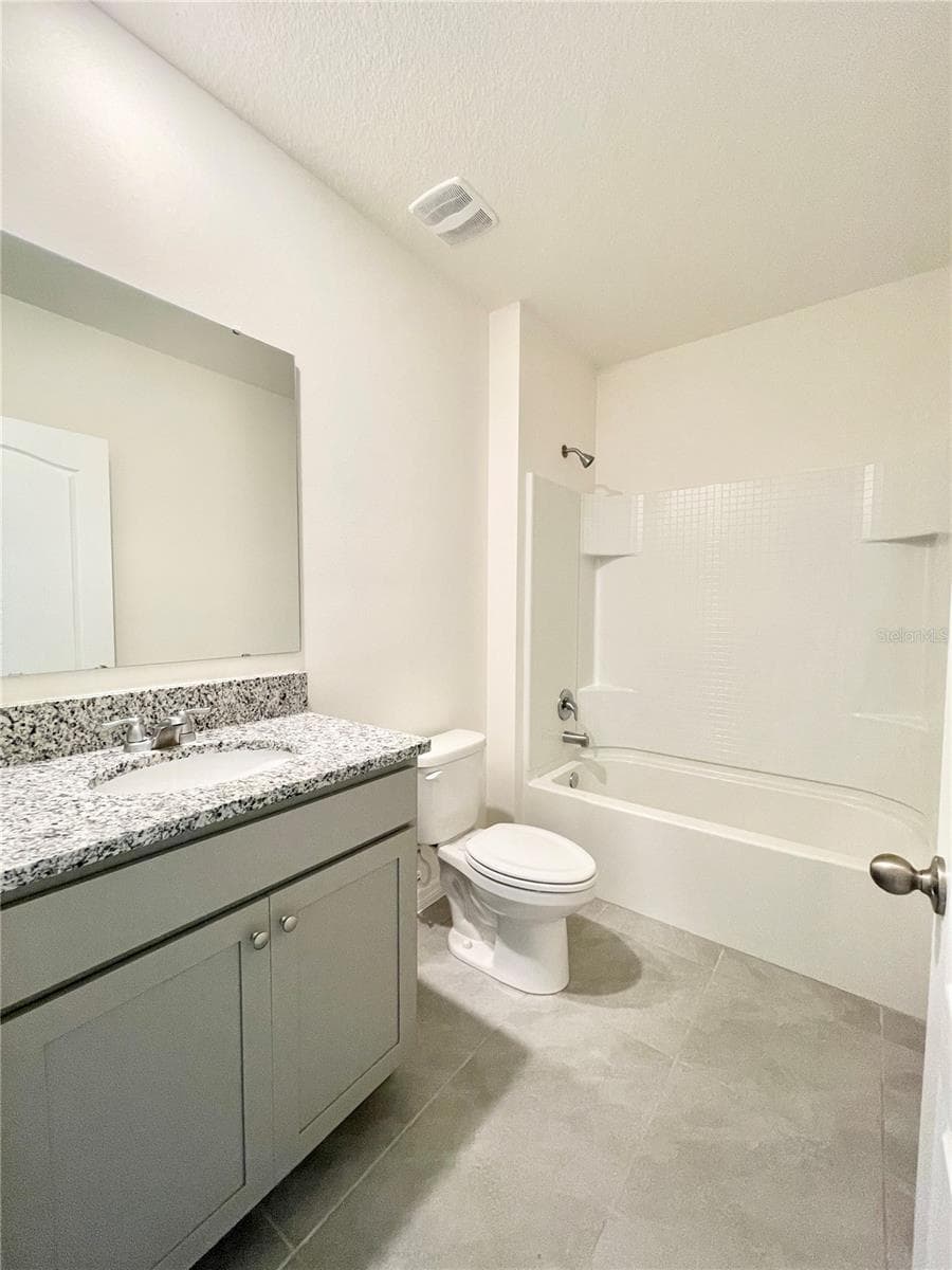Single Family Residence at 5610 GALLOPING DR, APOPKA, photo 14 of 26