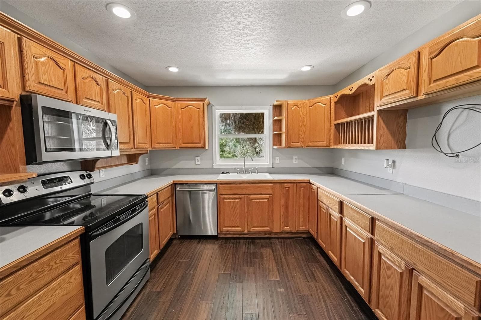 Single Family Residence at 1740 BAYSHORE DR, TERRA CEIA, photo 10 of 31