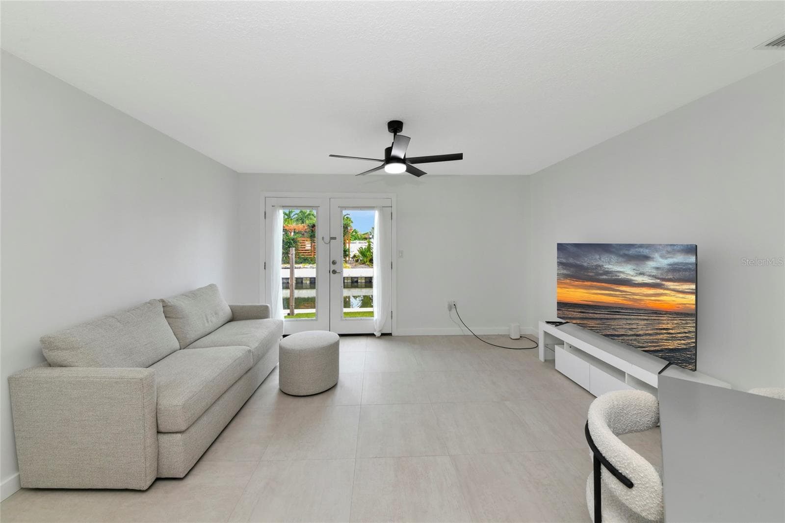 Condominium at 729 SAINT JUDES DR S #2, LONGBOAT KEY, photo 4 of 44