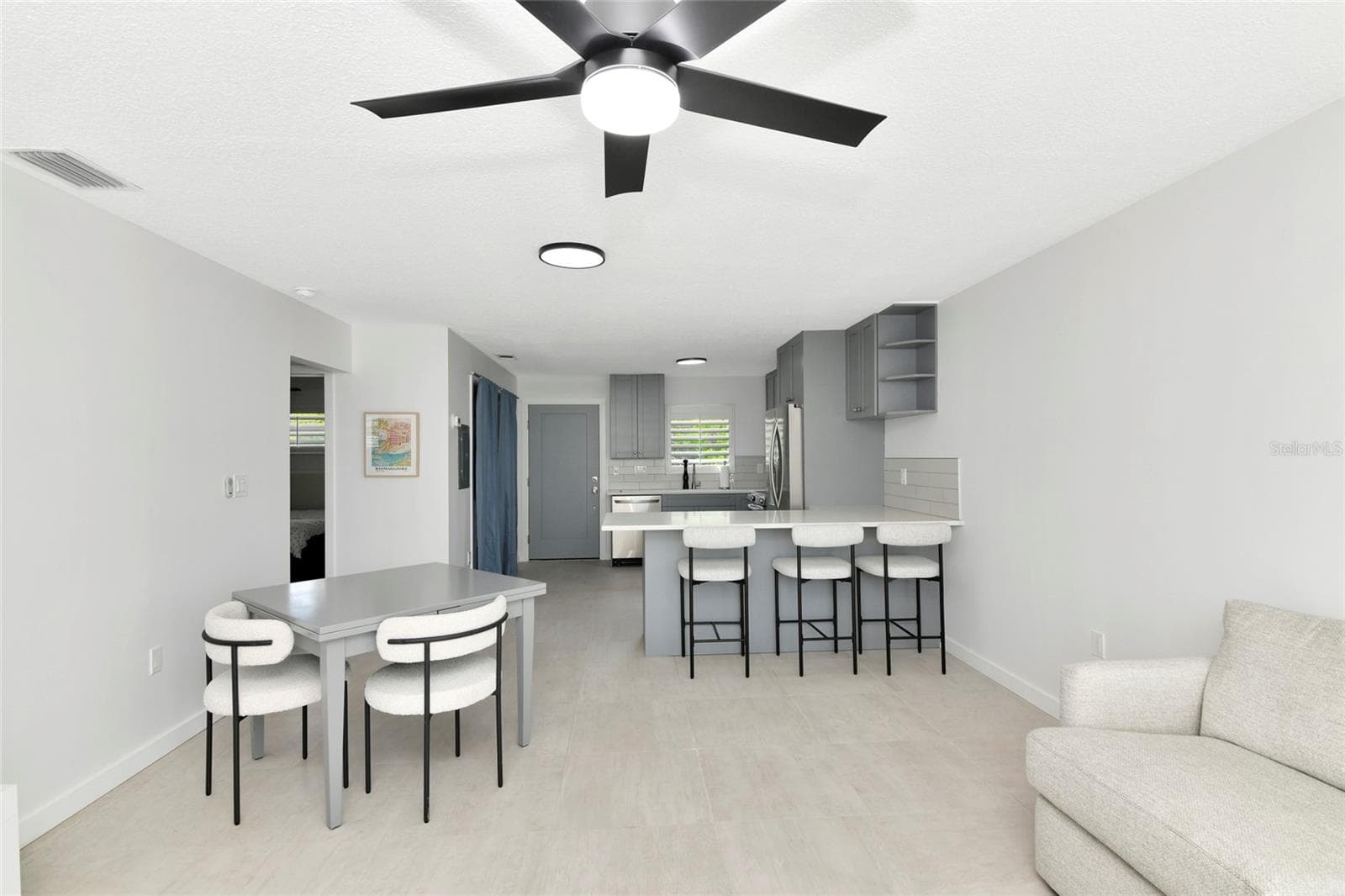 Condominium at 729 SAINT JUDES DR S #2, LONGBOAT KEY, photo 9 of 44