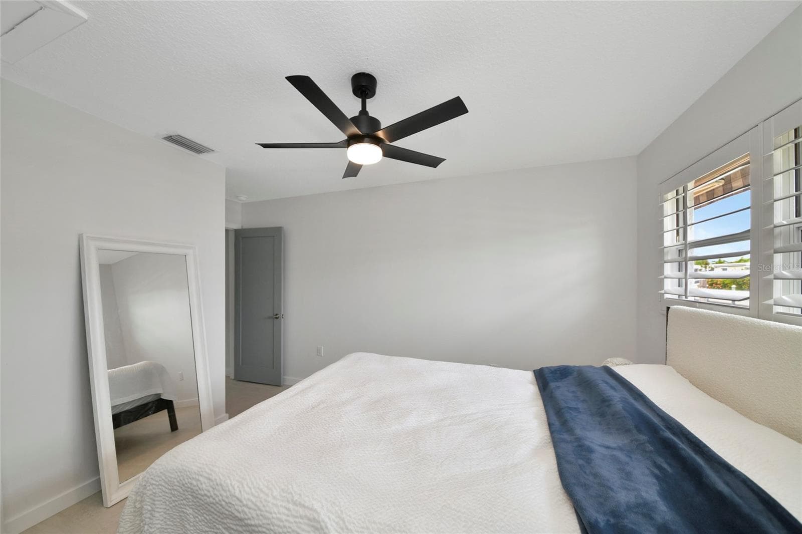 Condominium at 729 SAINT JUDES DR S #2, LONGBOAT KEY, photo 24 of 44