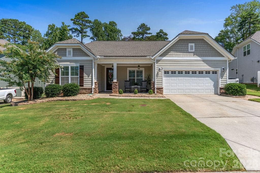 378 Broadleaf Drive