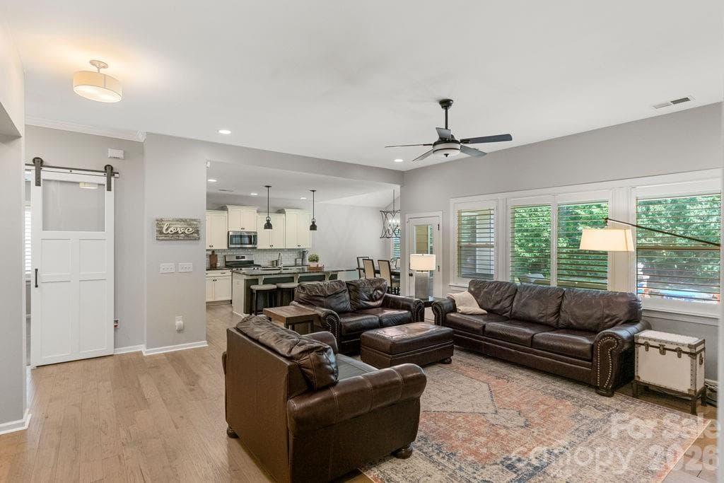 Single Family Residence at 378 Broadleaf Drive, Denver, photo 21 of 42