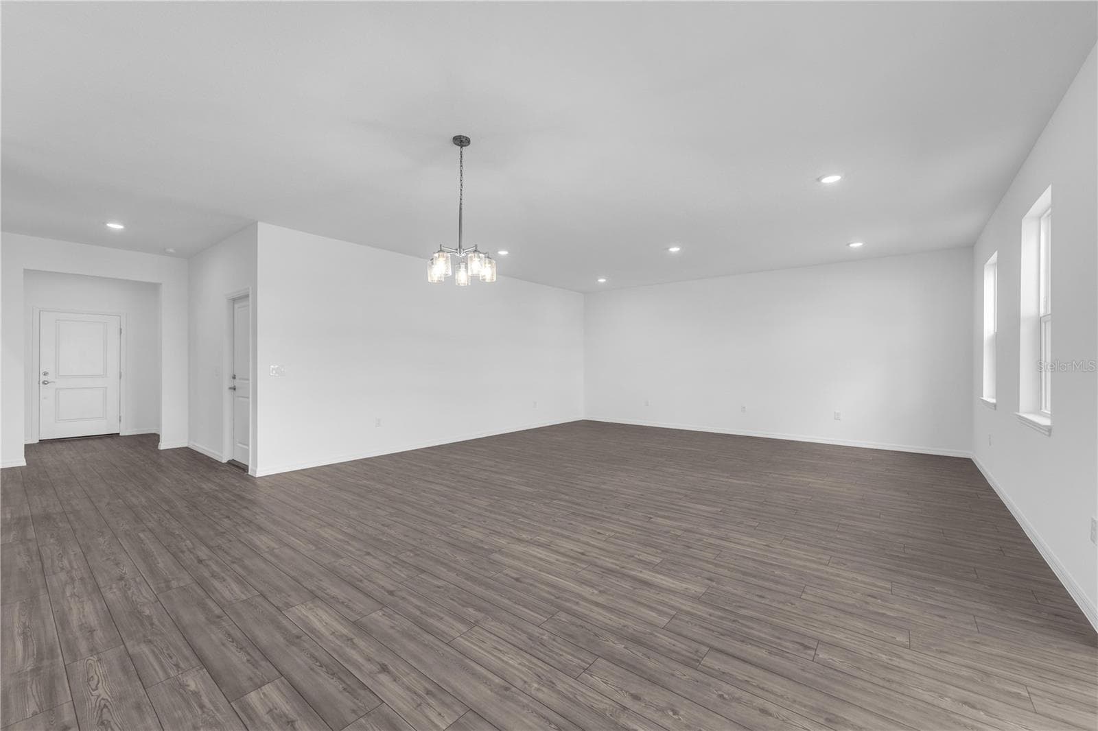 Single Family Residence at 3936 TRIPLE CROWN LOOP, SANFORD, photo 4 of 36
