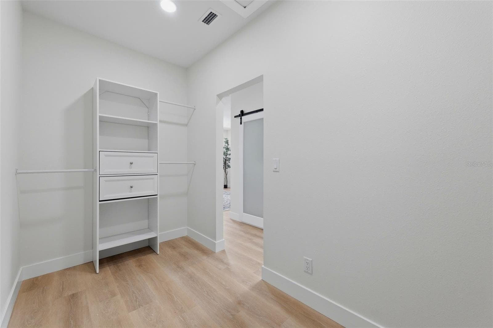 Master Closet. - 6805 S ELEMETA ST, TAMPA