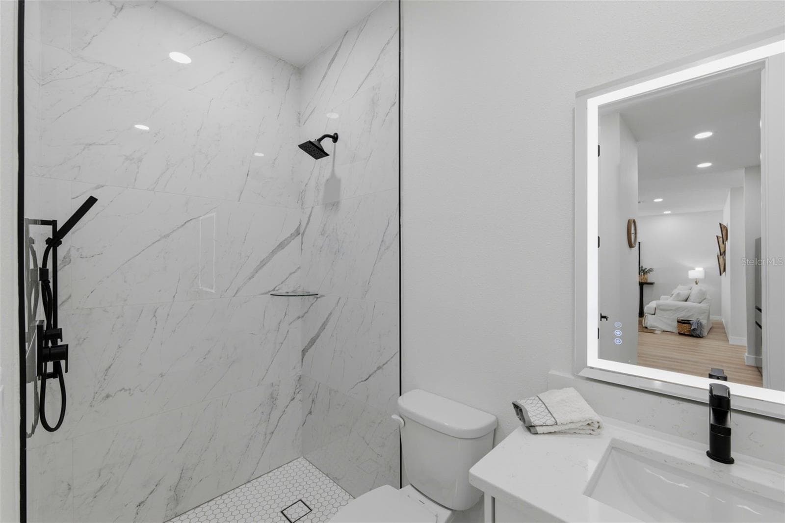 1st Floor Bathroom. - 6805 S ELEMETA ST, TAMPA