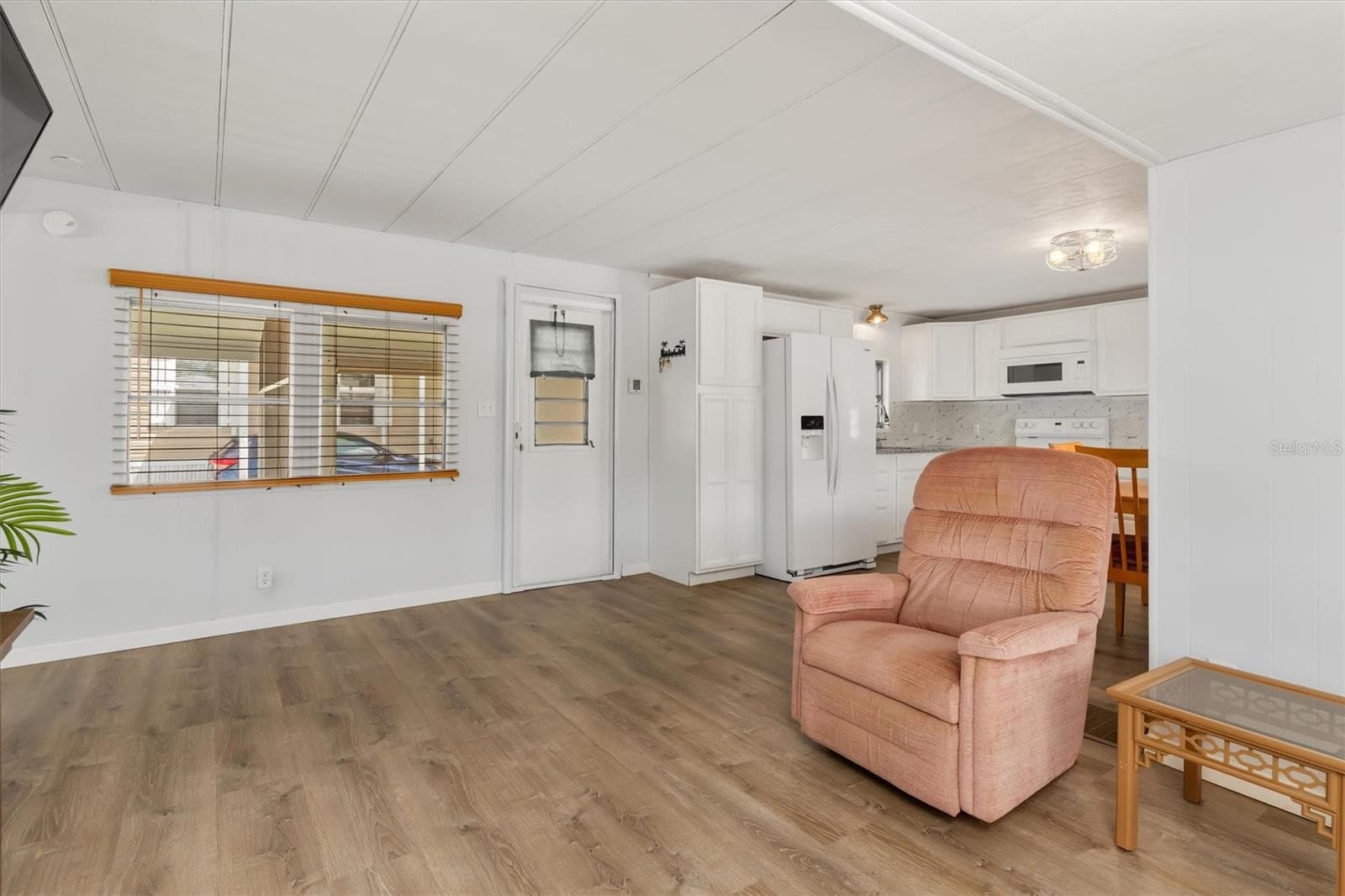 Mobile Home at 6704 HOEMI CT, NORTH PORT, photo 7 of 44