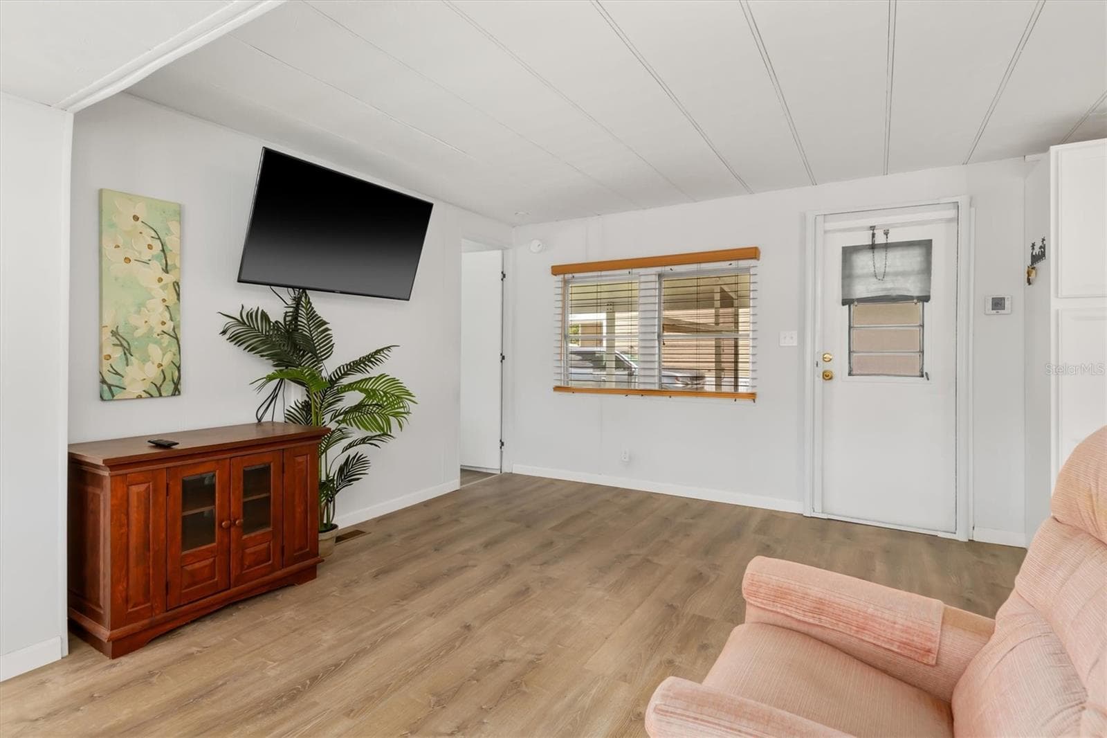 Mobile Home at 6704 HOEMI CT, NORTH PORT, photo 8 of 44