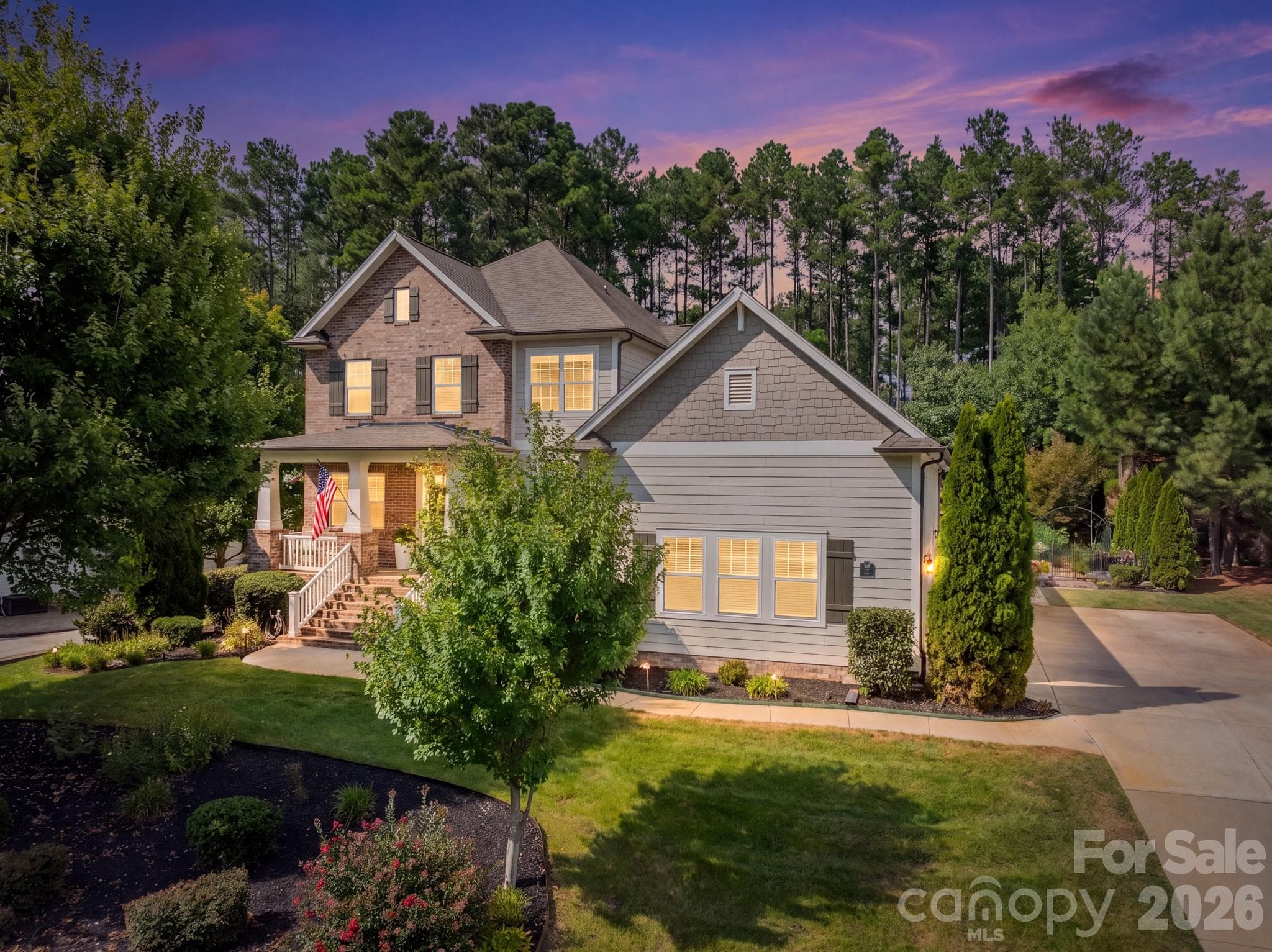 Single Family Residence at 317 Holdsworth Drive, Mount Holly, photo 3 of 48