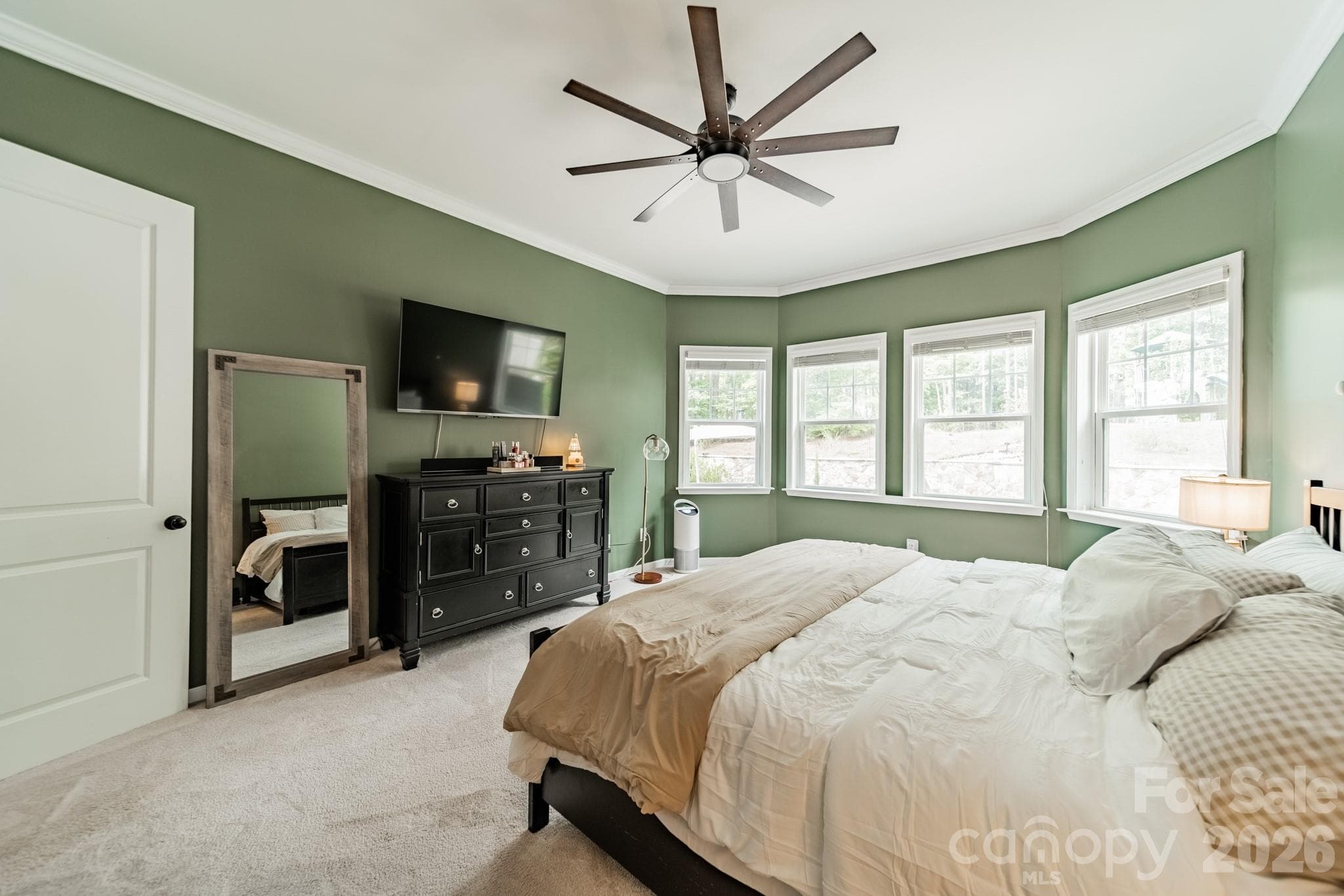 Single Family Residence at 317 Holdsworth Drive, Mount Holly, photo 26 of 48