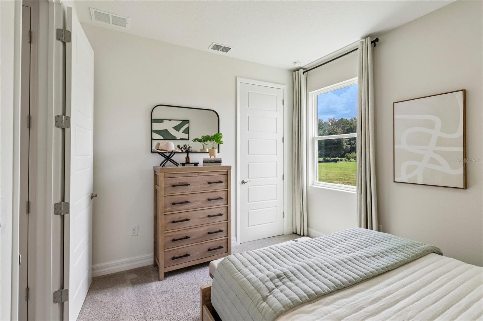 Single Family Residence at 3945 KENNEBUNK LOOP, MOUNT DORA, photo 16 of 25