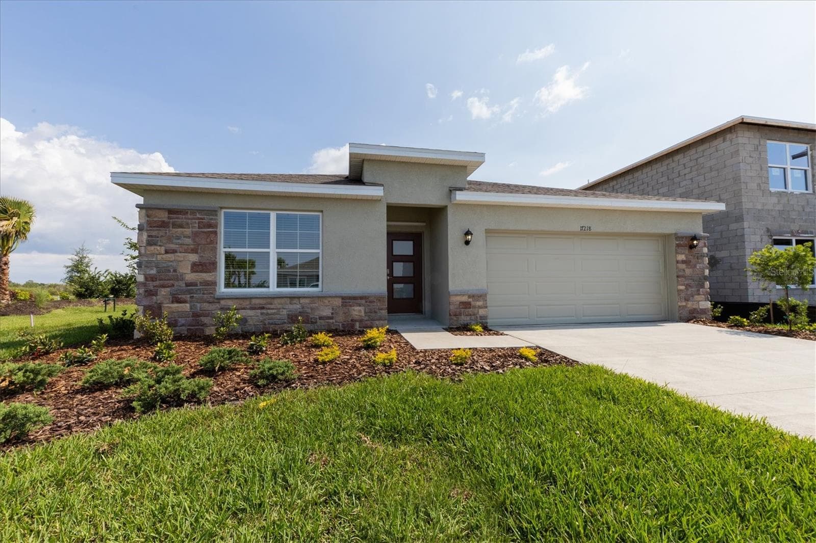 Single Family Residence at 17218 BARNWOOD PL, LAKEWOOD RANCH
