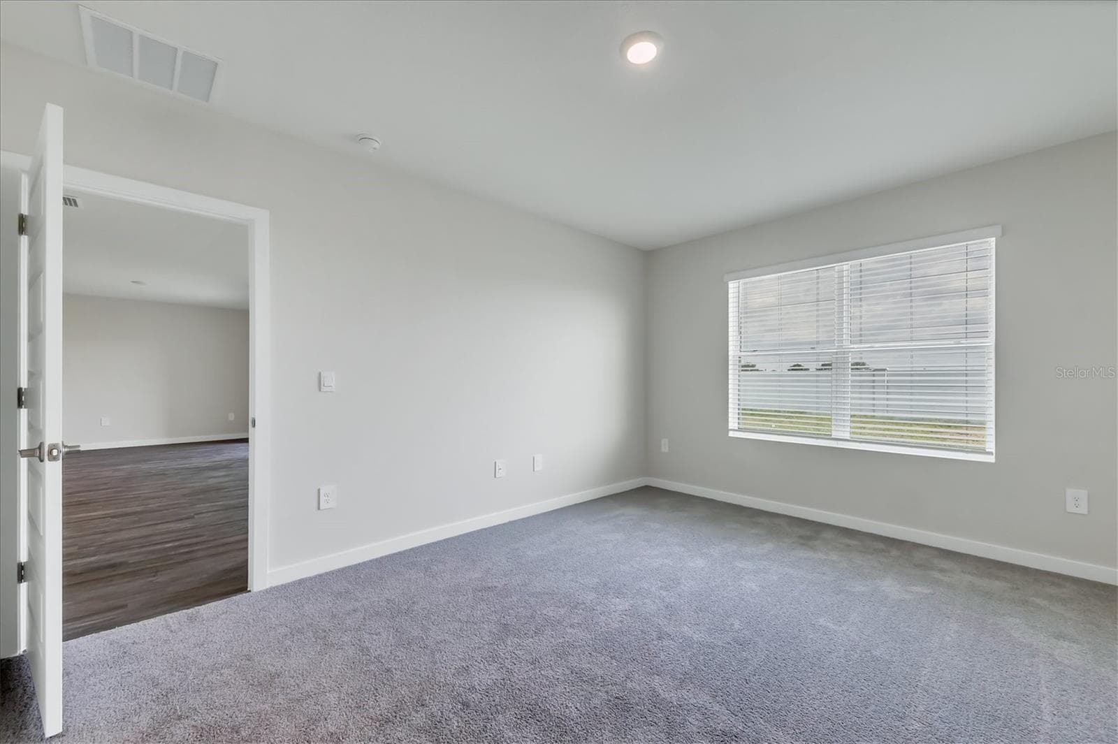 Single Family Residence at 17218 BARNWOOD PL, LAKEWOOD RANCH, photo 17 of 56