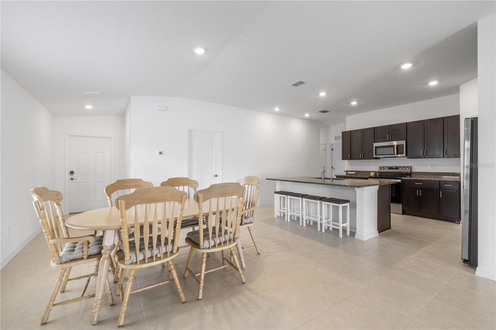 Single Family Residence at 4357 FABULOUS FINCH LN, BARTOW, photo 15 of 58