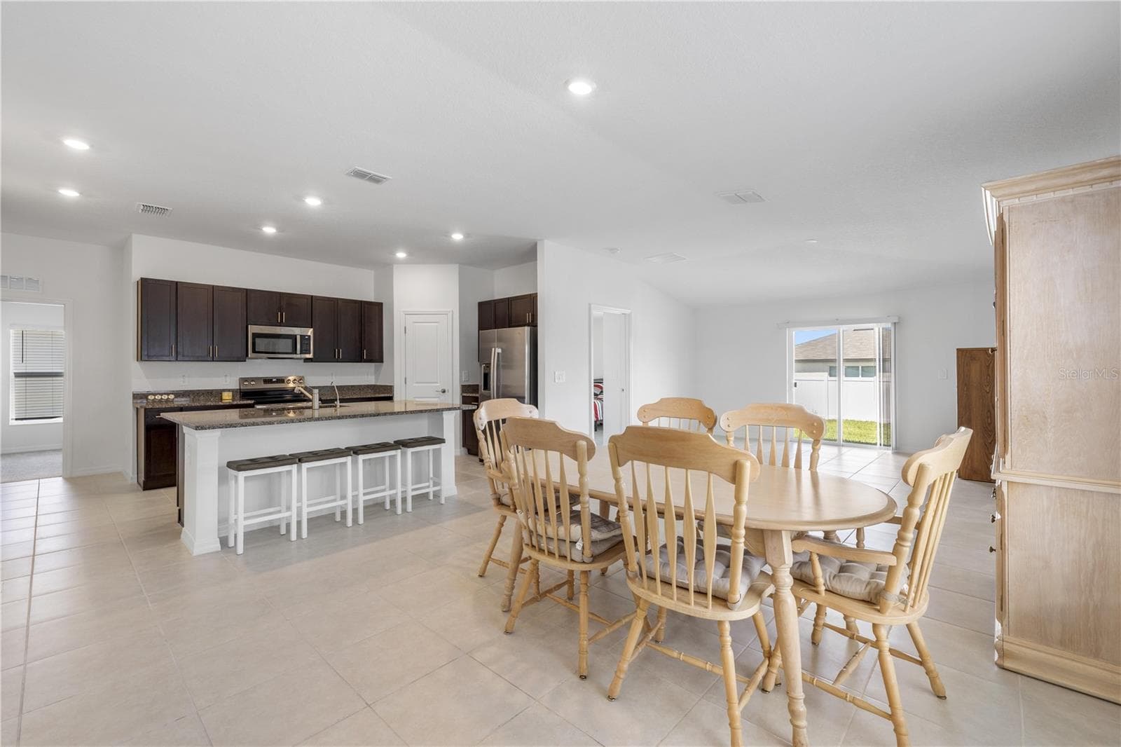 Single Family Residence at 4357 FABULOUS FINCH LN, BARTOW, photo 17 of 58