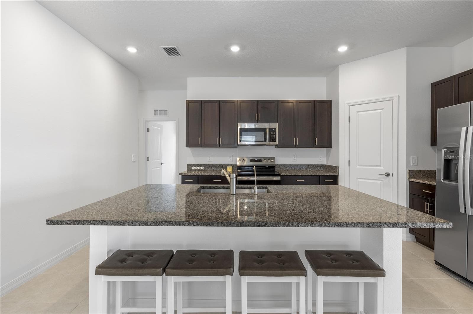 Single Family Residence at 4357 FABULOUS FINCH LN, BARTOW, photo 23 of 58