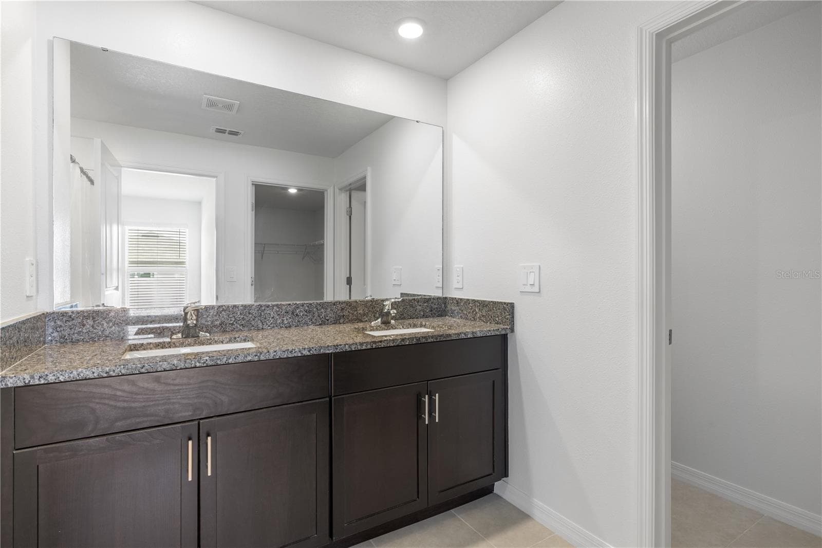 Single Family Residence at 4357 FABULOUS FINCH LN, BARTOW, photo 31 of 58