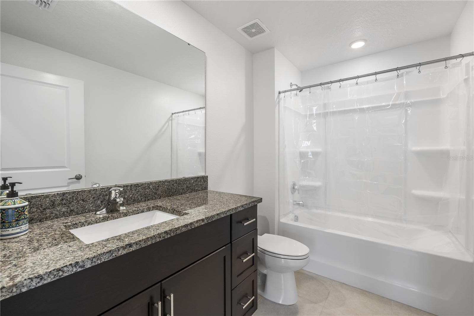 Single Family Residence at 4357 FABULOUS FINCH LN, BARTOW, photo 32 of 58