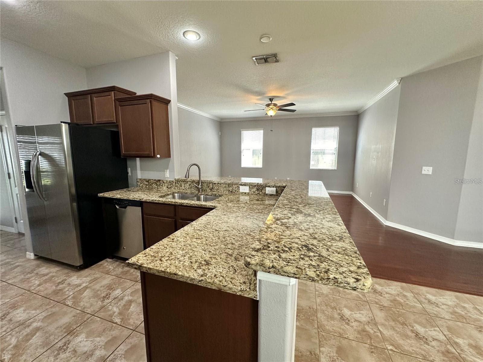 Single Family Residence at 1607 ACADIA HARBOR PL, BRANDON, photo 13 of 35