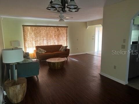 Single Family Residence at 7506 SPINNAKER BLVD, ENGLEWOOD, photo 3 of 17