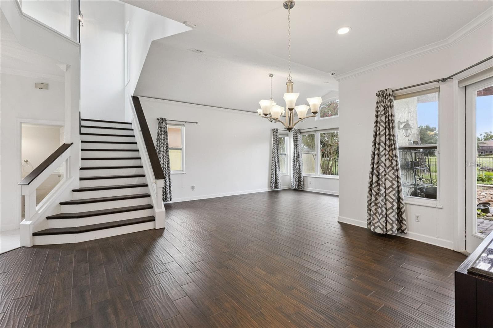 Single Family Residence at 2619 WINDCHIME CT, ORLANDO, photo 5 of 51