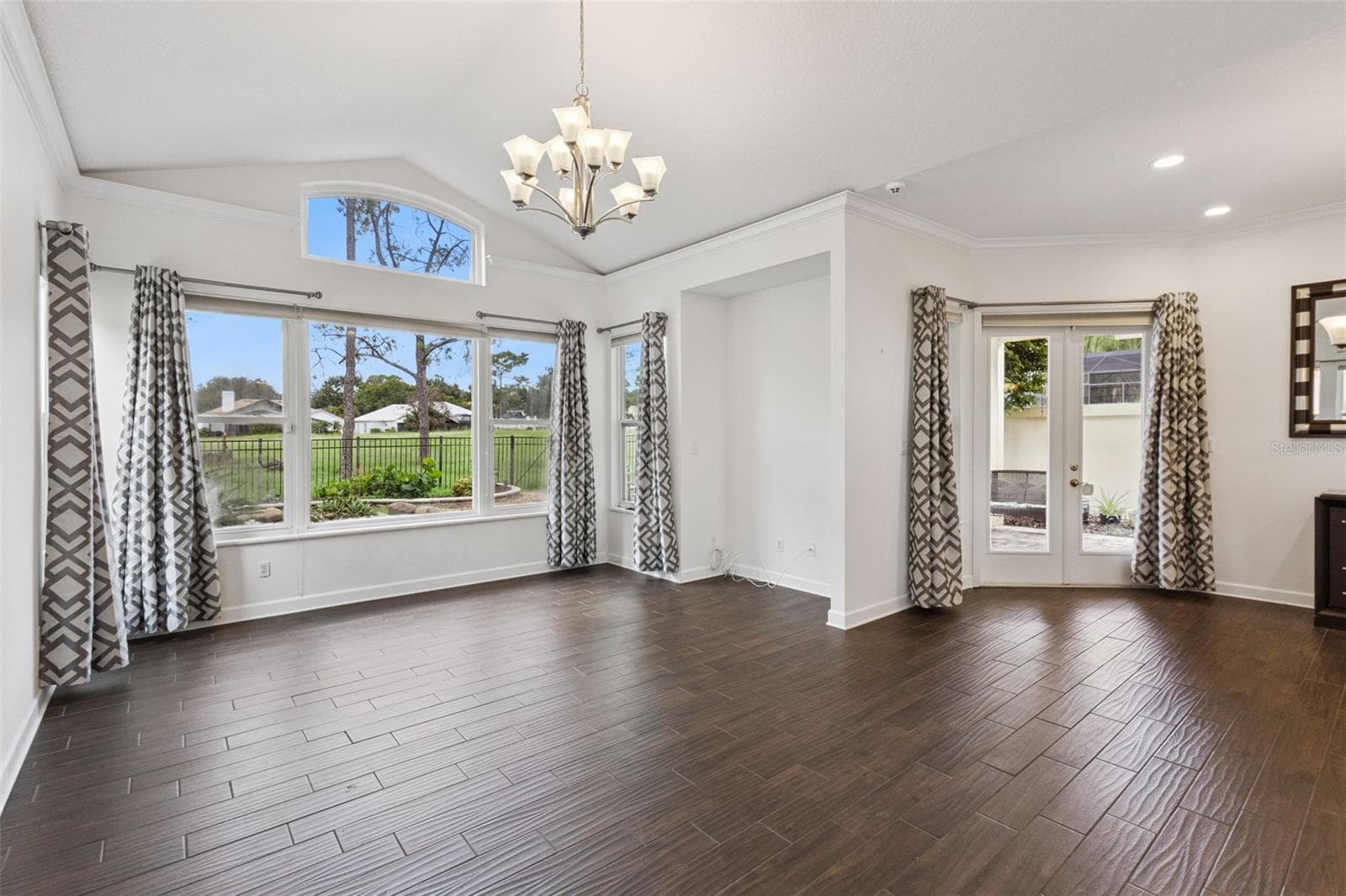 Single Family Residence at 2619 WINDCHIME CT, ORLANDO, photo 6 of 51