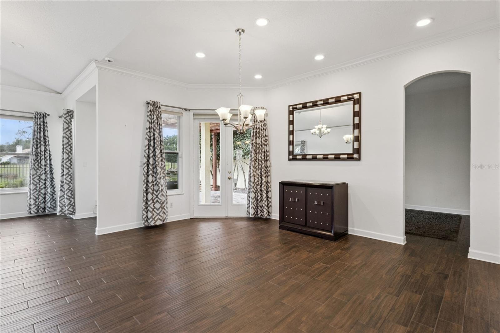 Single Family Residence at 2619 WINDCHIME CT, ORLANDO, photo 8 of 51