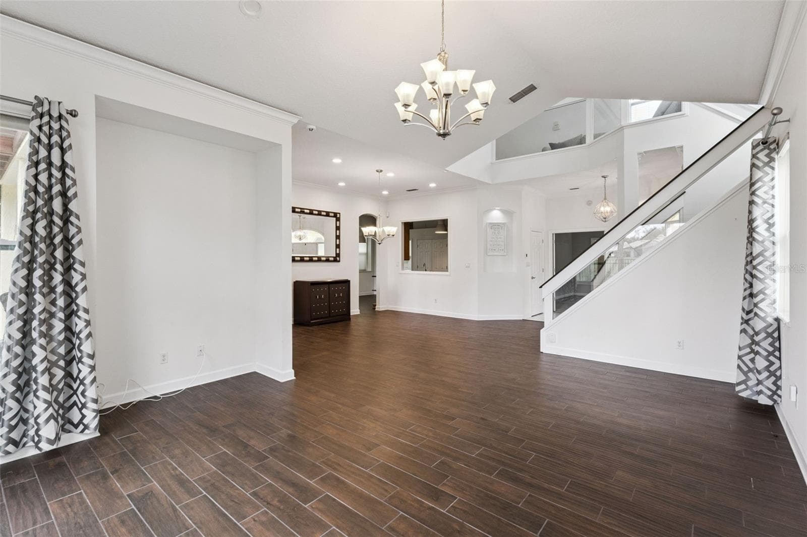 Single Family Residence at 2619 WINDCHIME CT, ORLANDO, photo 9 of 51