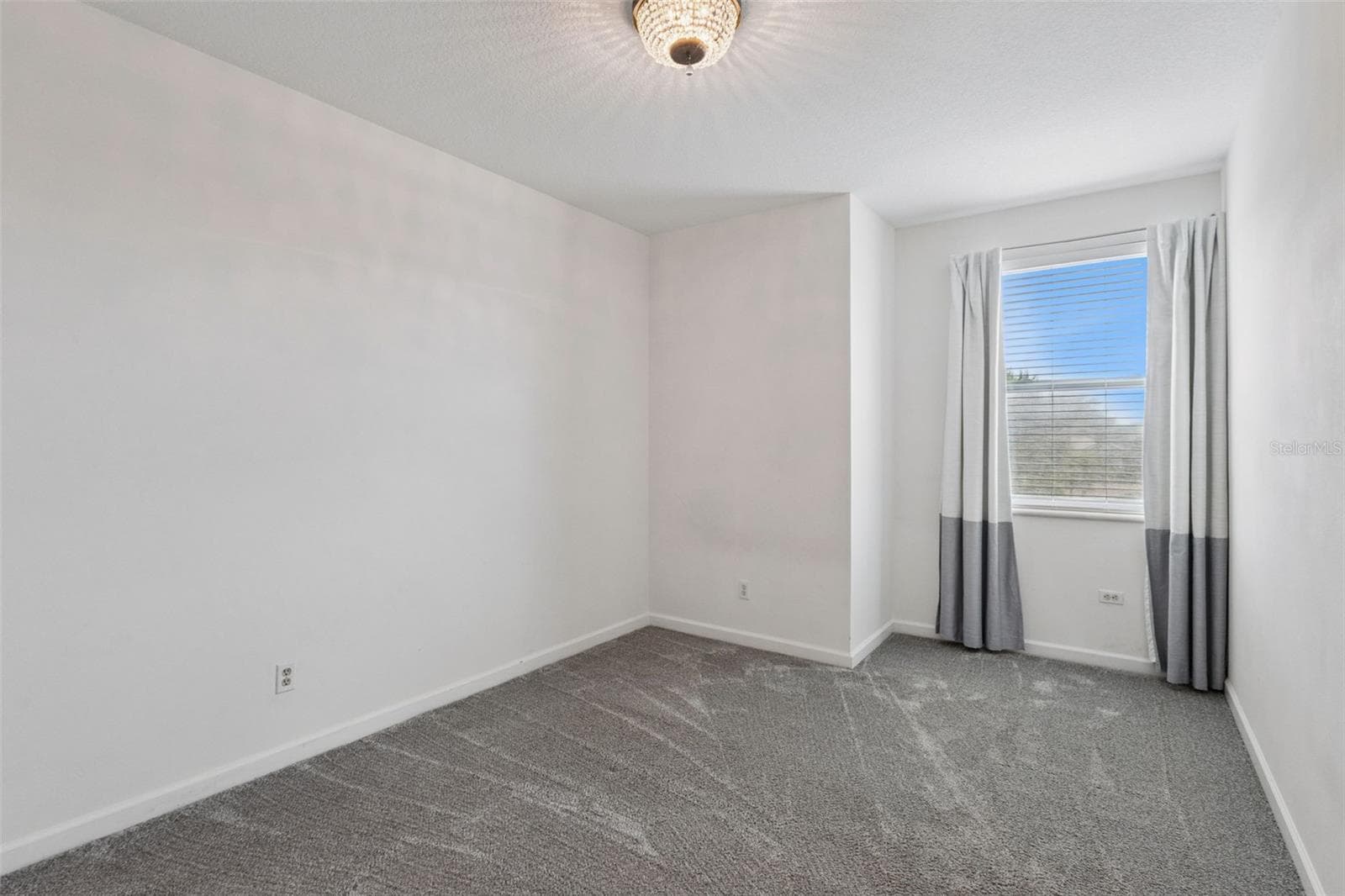 Single Family Residence at 2619 WINDCHIME CT, ORLANDO, photo 26 of 51