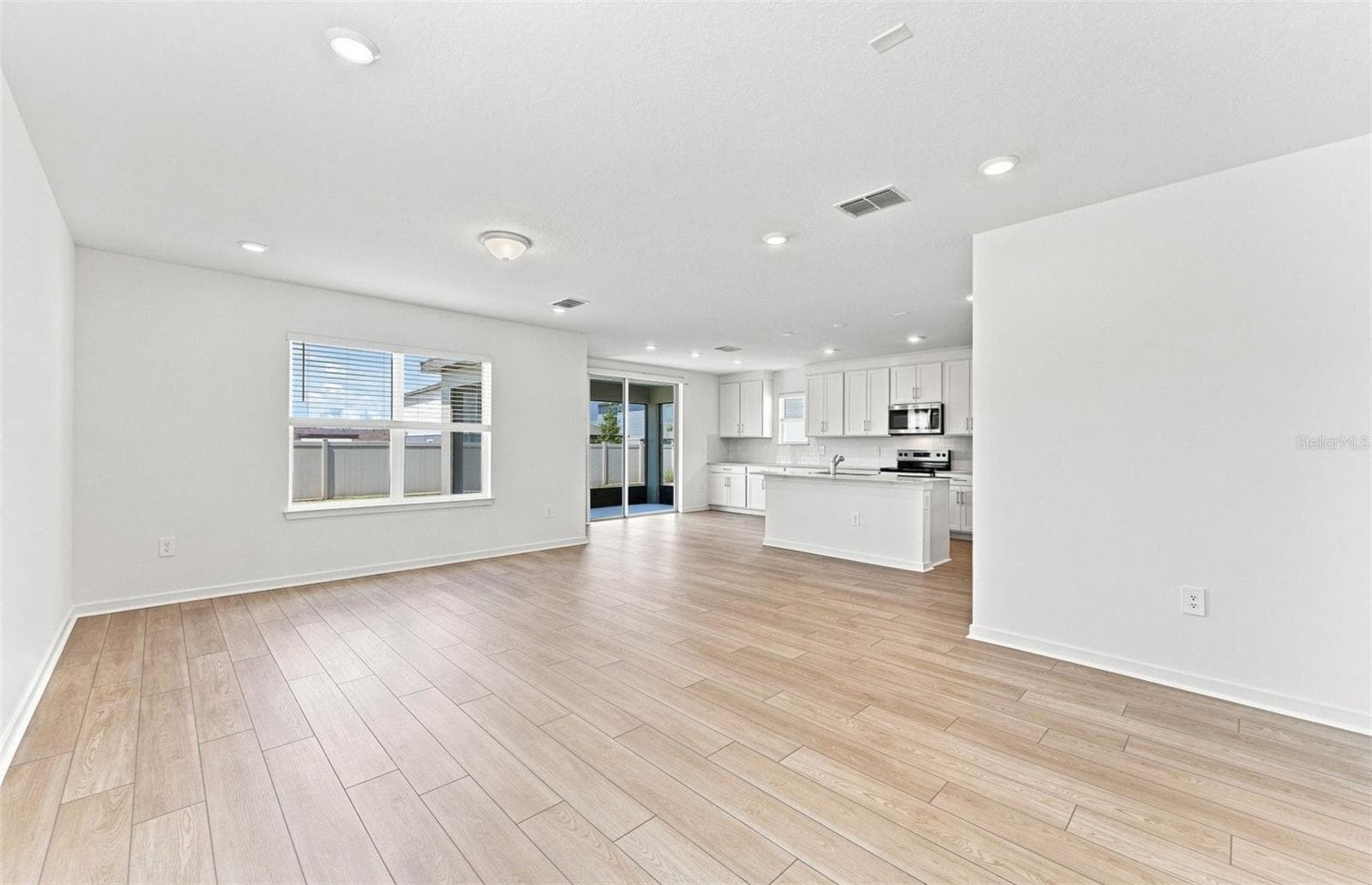 Open Concept Home Design - 1436 HAMILTON WAY, LAKE ALFRED