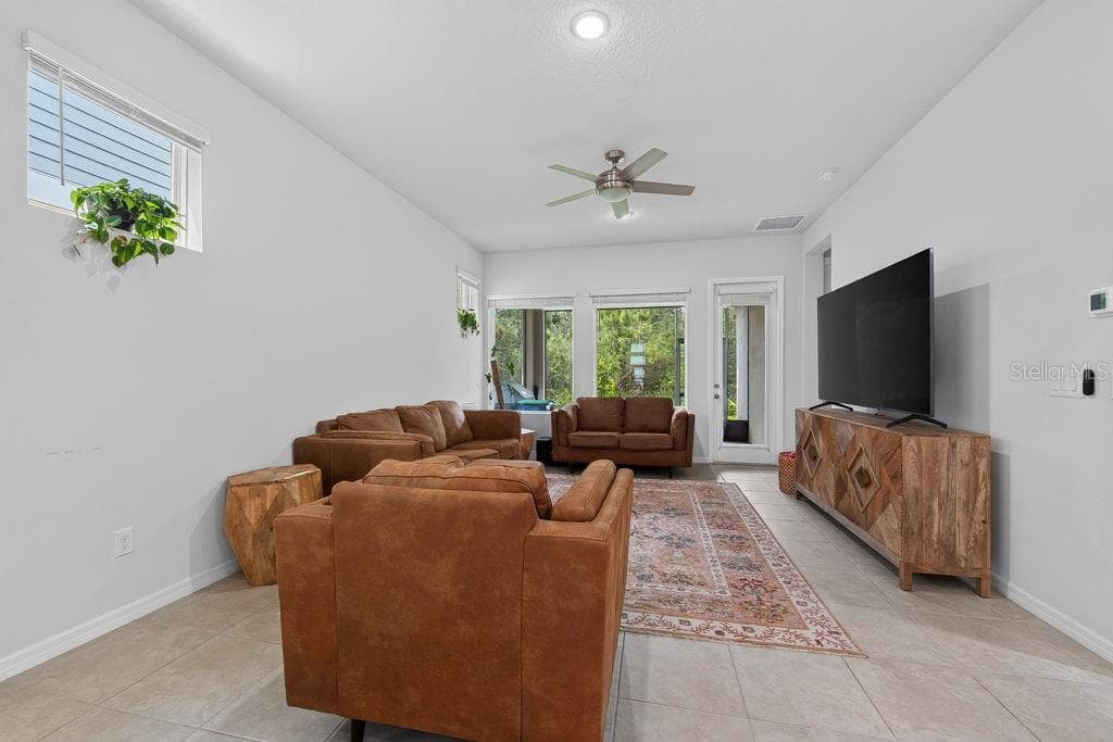 Single Family Residence at 28583 COZY CREEK DR, WESLEY CHAPEL, photo 5 of 66