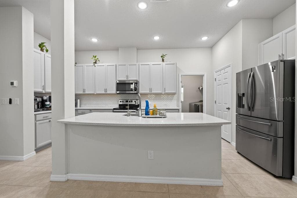 Single Family Residence at 28583 COZY CREEK DR, WESLEY CHAPEL, photo 12 of 66