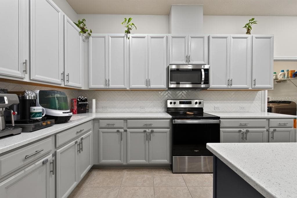 Single Family Residence at 28583 COZY CREEK DR, WESLEY CHAPEL, photo 15 of 66