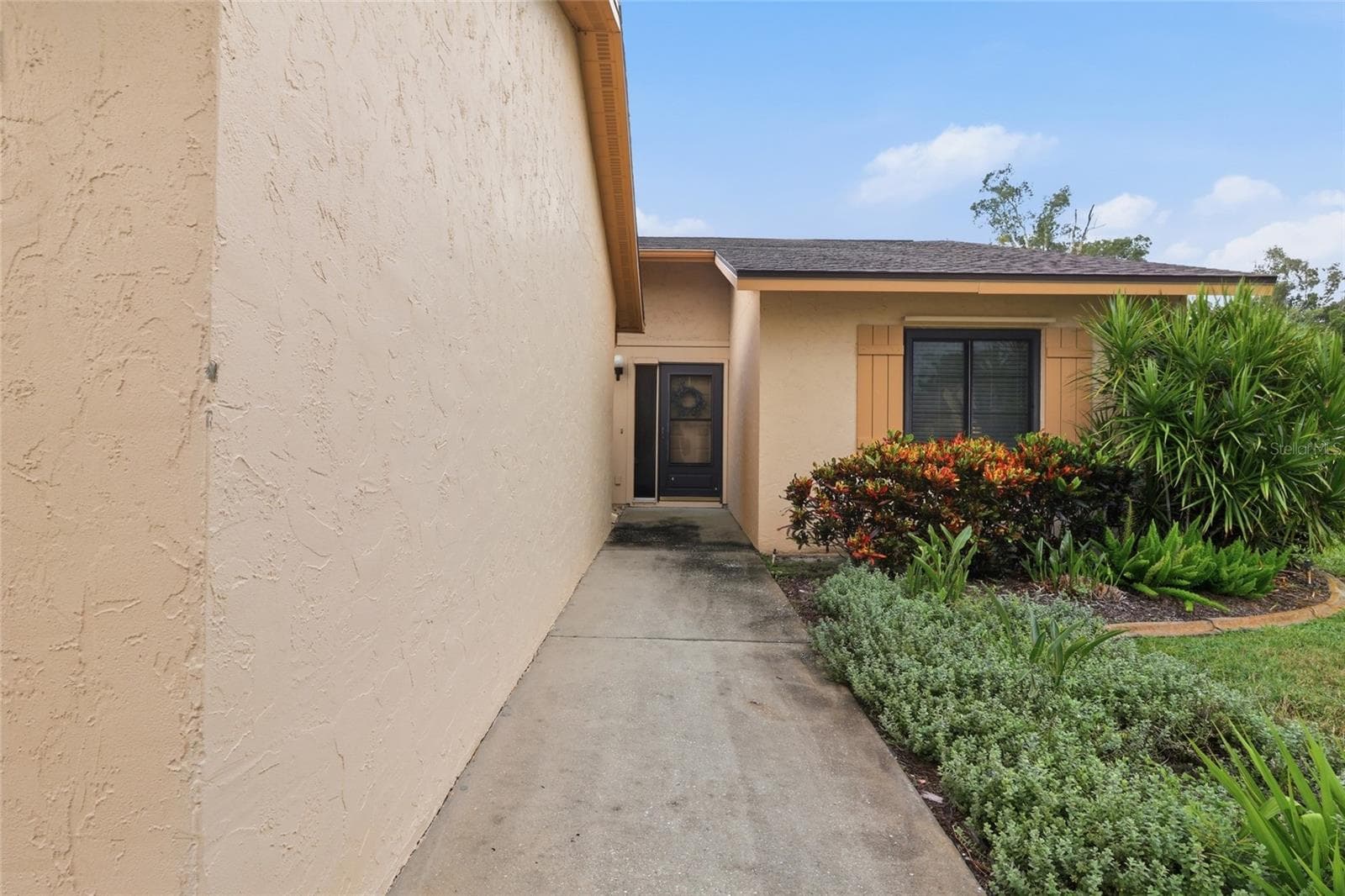Villa at 3191 GLEN ELYN BLVD #4, SARASOTA, photo 2 of 25