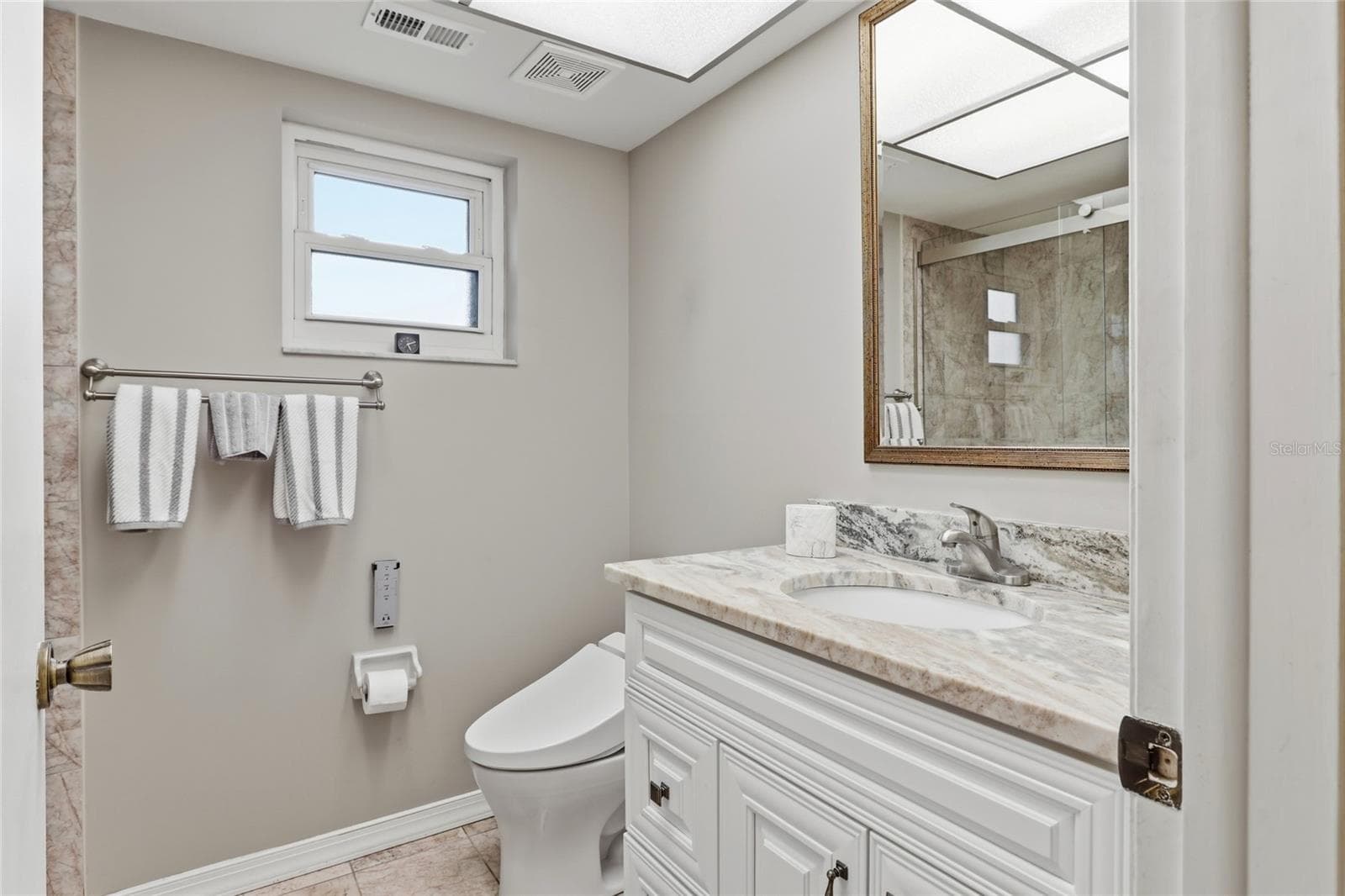 Primary Bathroom - 3191 GLEN ELYN BLVD #4, SARASOTA
