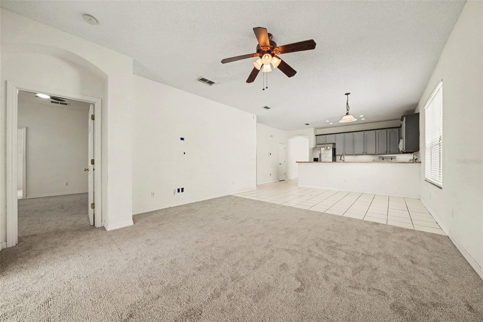 Single Family Residence at 8257 BAYWOOD VISTA DR, ORLANDO, photo 8 of 33