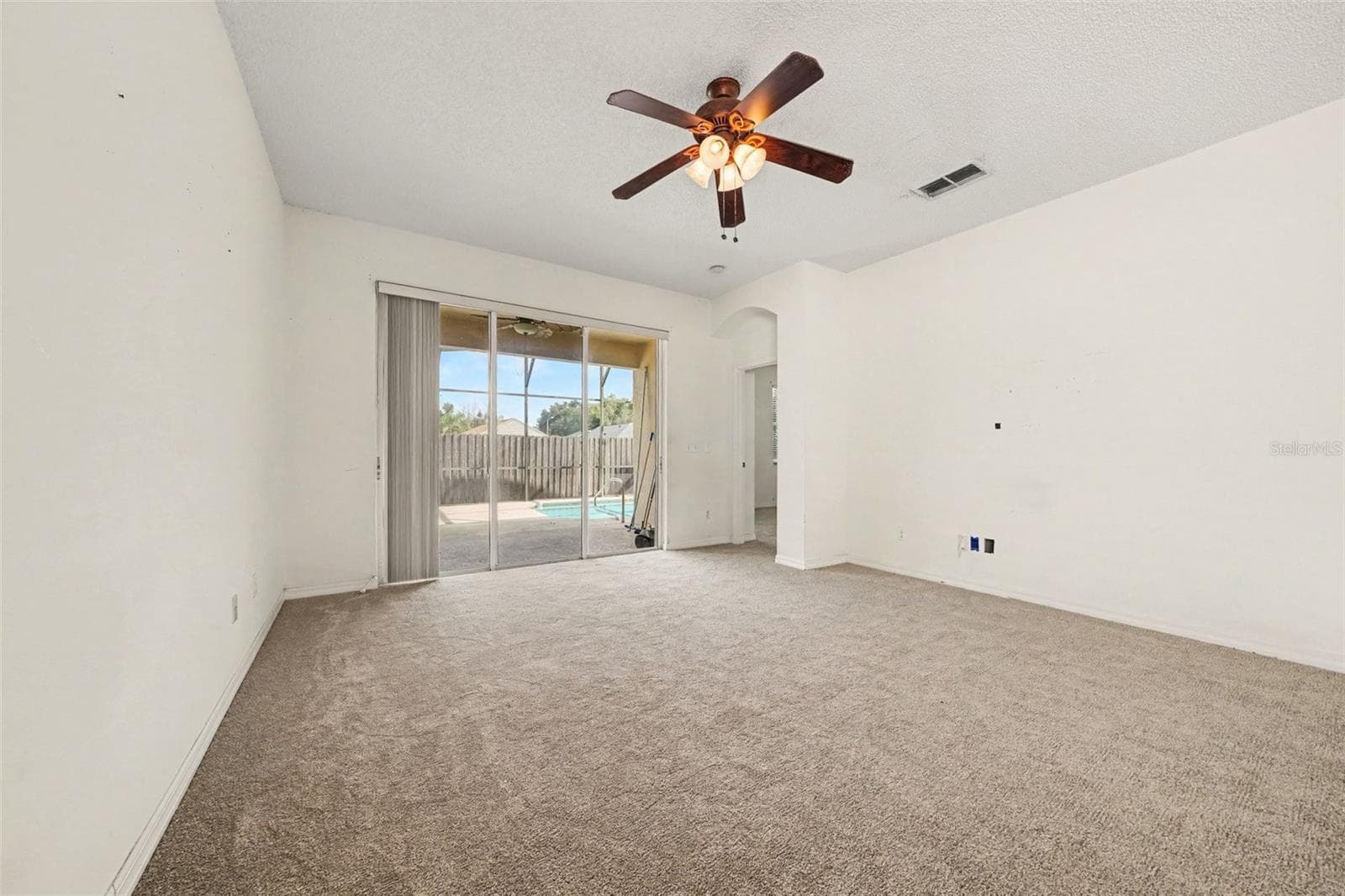 Single Family Residence at 8257 BAYWOOD VISTA DR, ORLANDO, photo 10 of 33