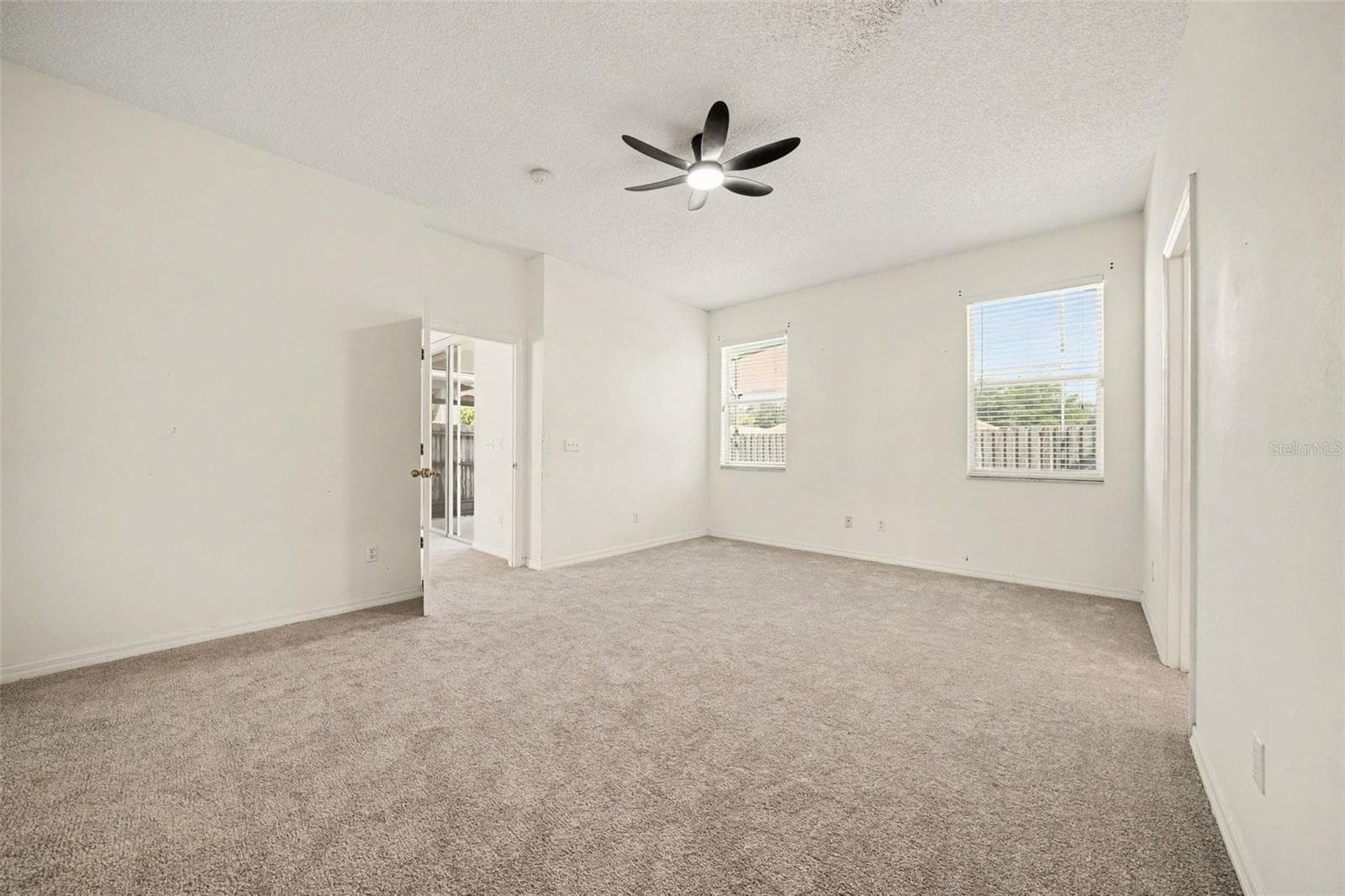 Single Family Residence at 8257 BAYWOOD VISTA DR, ORLANDO, photo 25 of 33