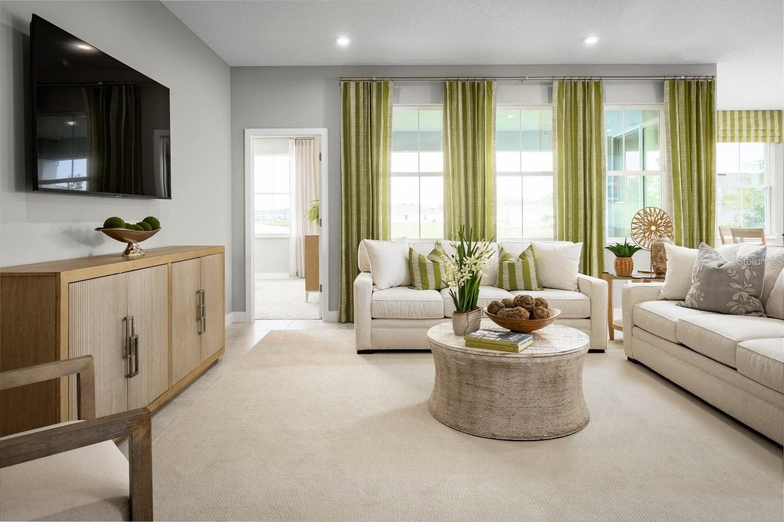 Single Family Residence at 20017 GOLDEN GLOW LOOP, VENICE, photo 2 of 15
