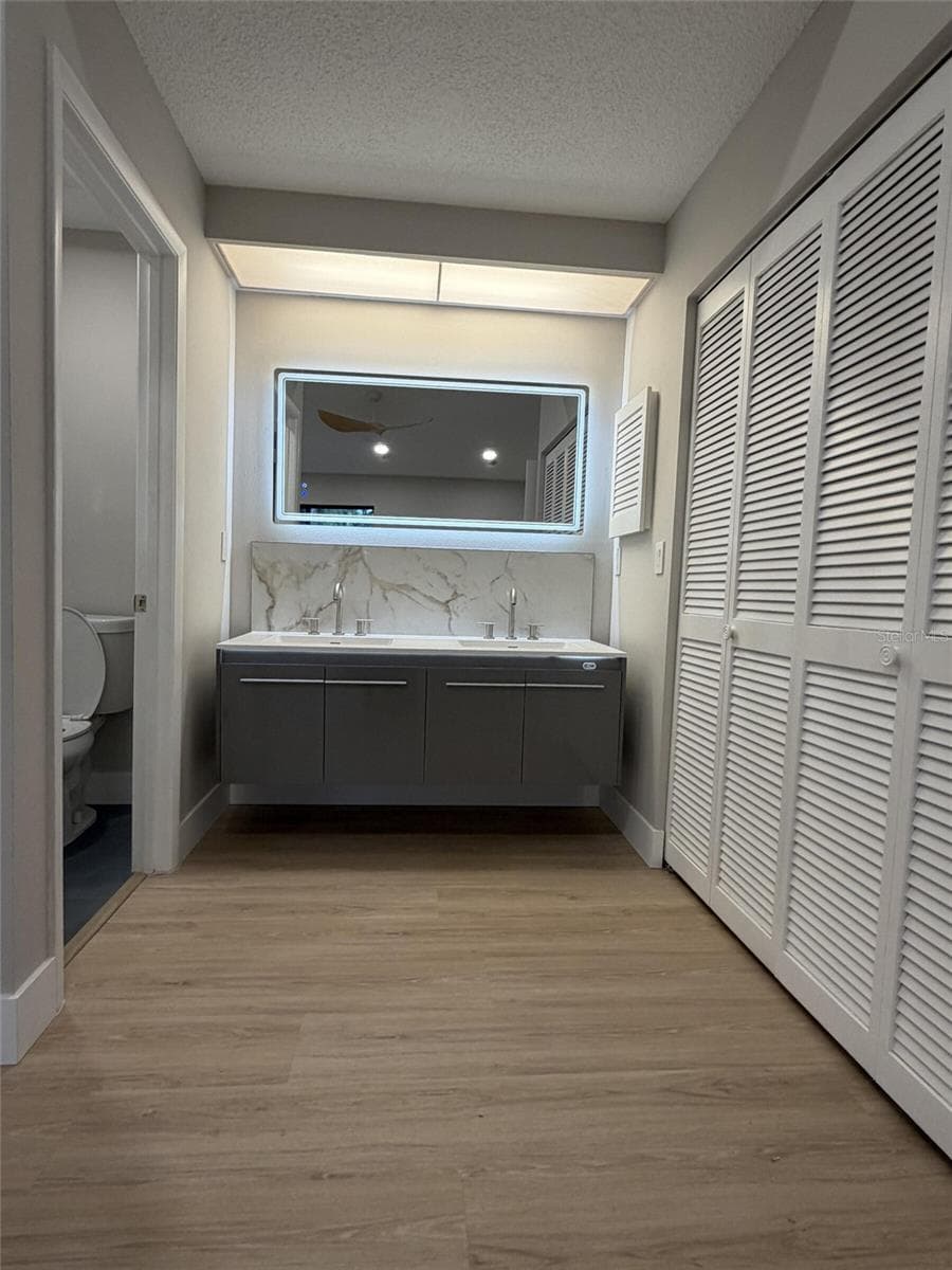 Condominium at 971 SUNRIDGE DR #110, SARASOTA, photo 14 of 22