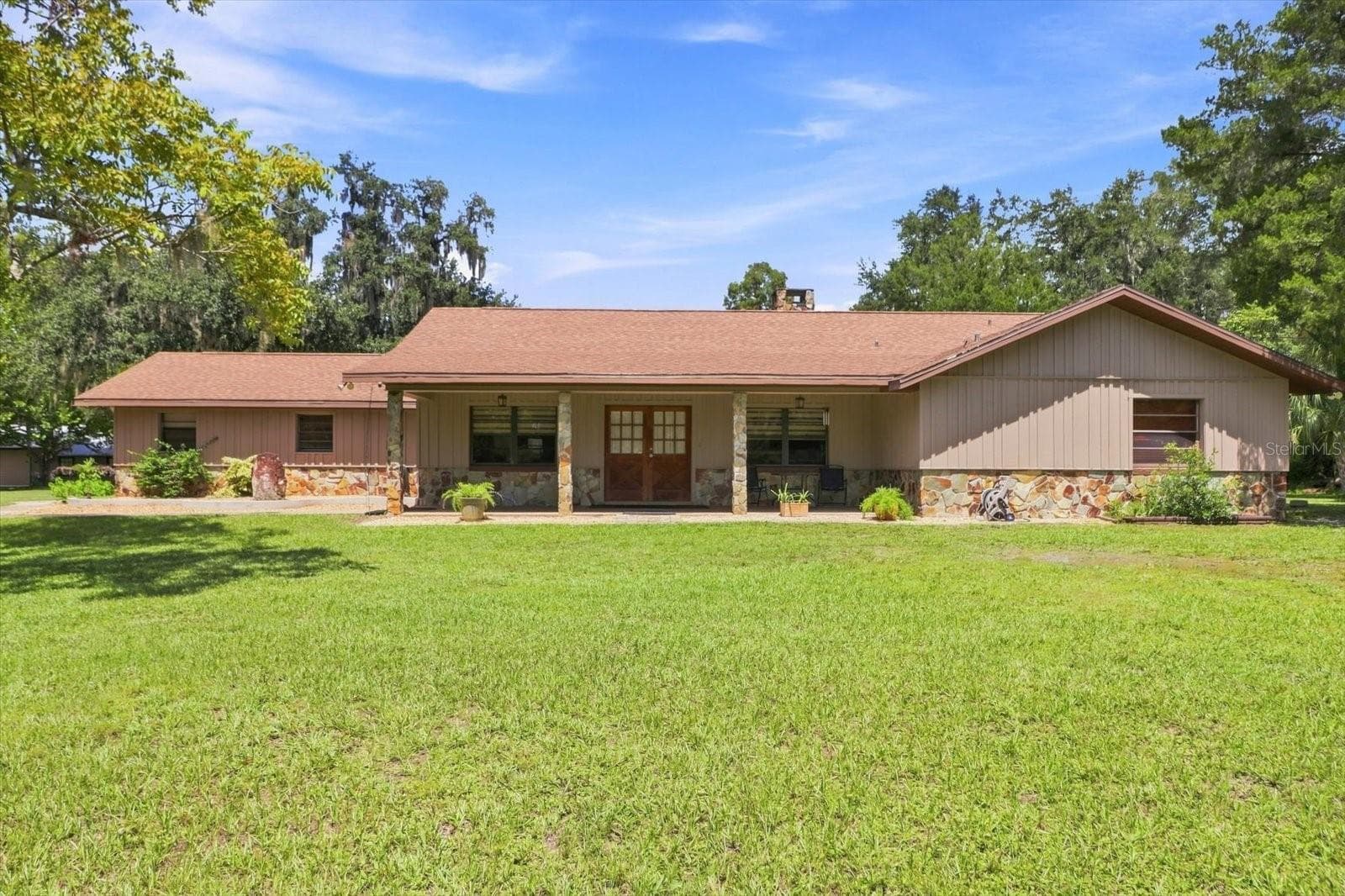 10265 W SPRINGTREE LN