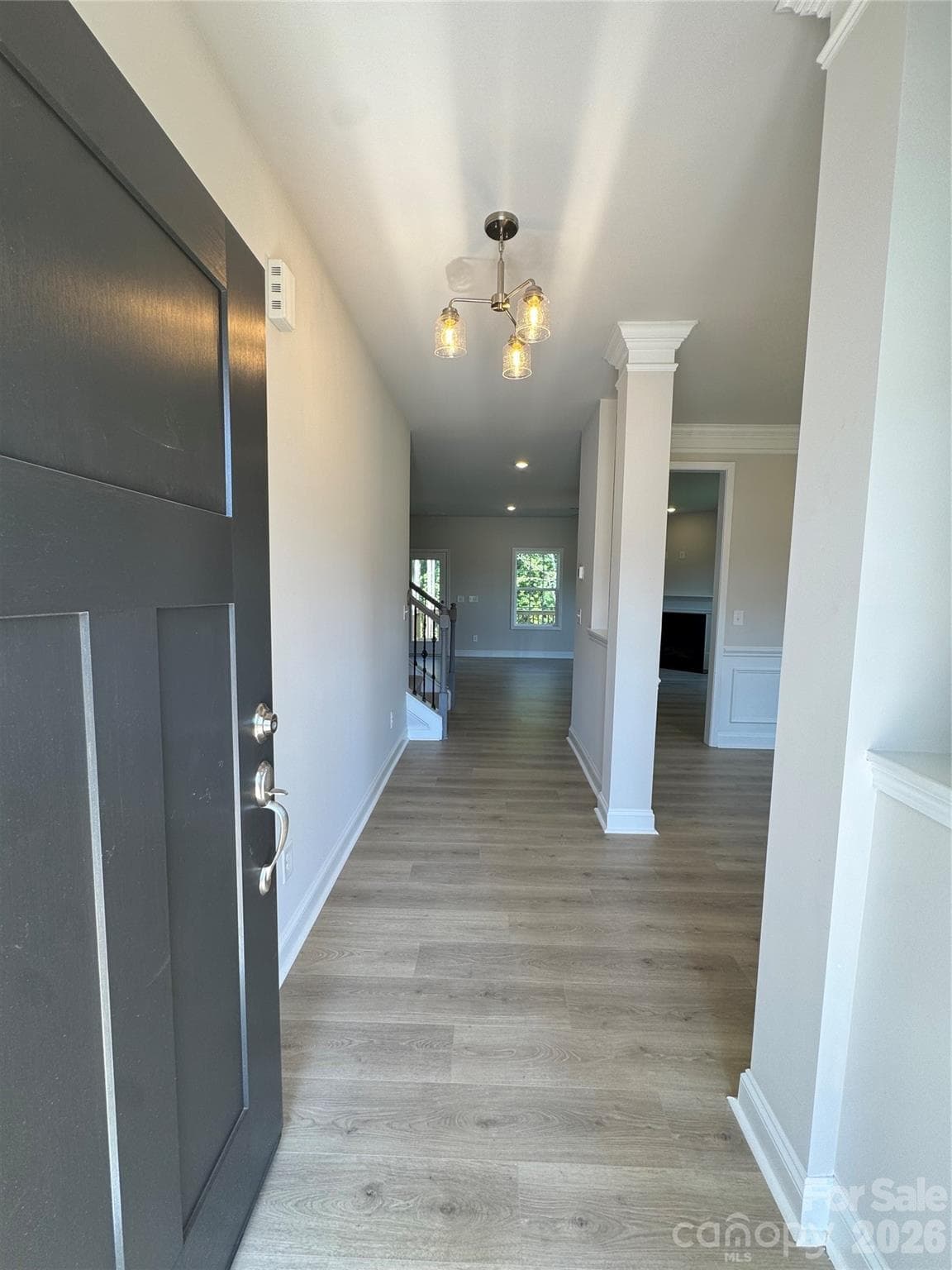 Single Family Residence at 1546 Autumn Lane, York, photo 3 of 38