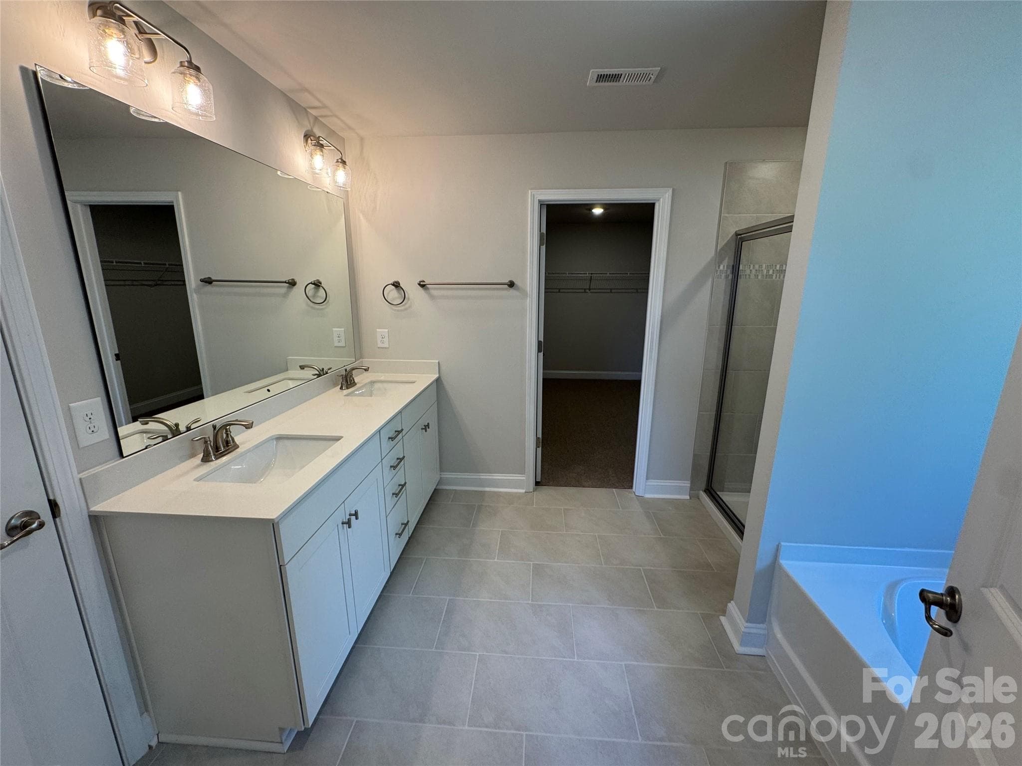 Single Family Residence at 1546 Autumn Lane, York, photo 25 of 38