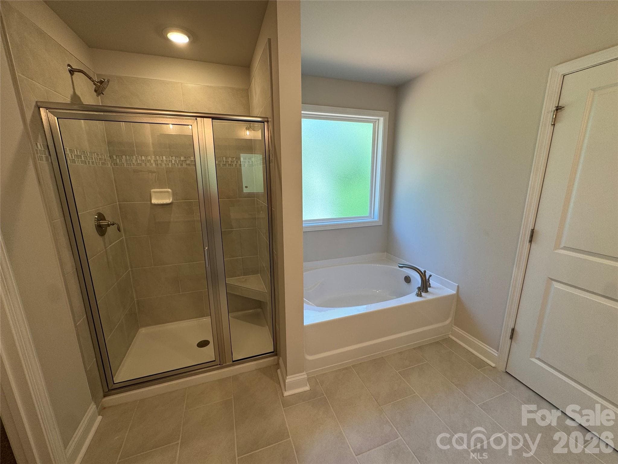 Single Family Residence at 1546 Autumn Lane, York, photo 26 of 38