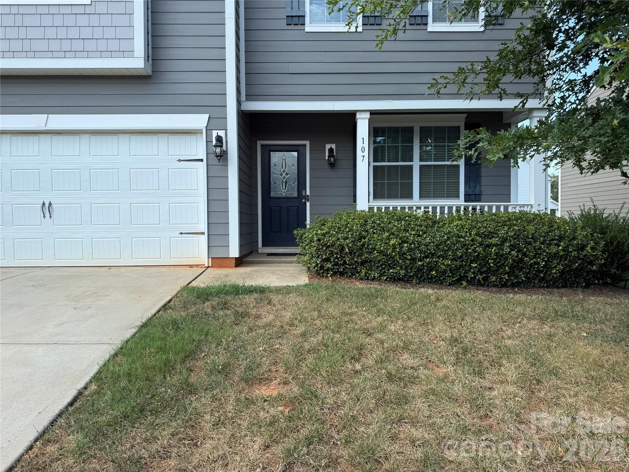Front door - 107 Longleaf Drive, Mooresville