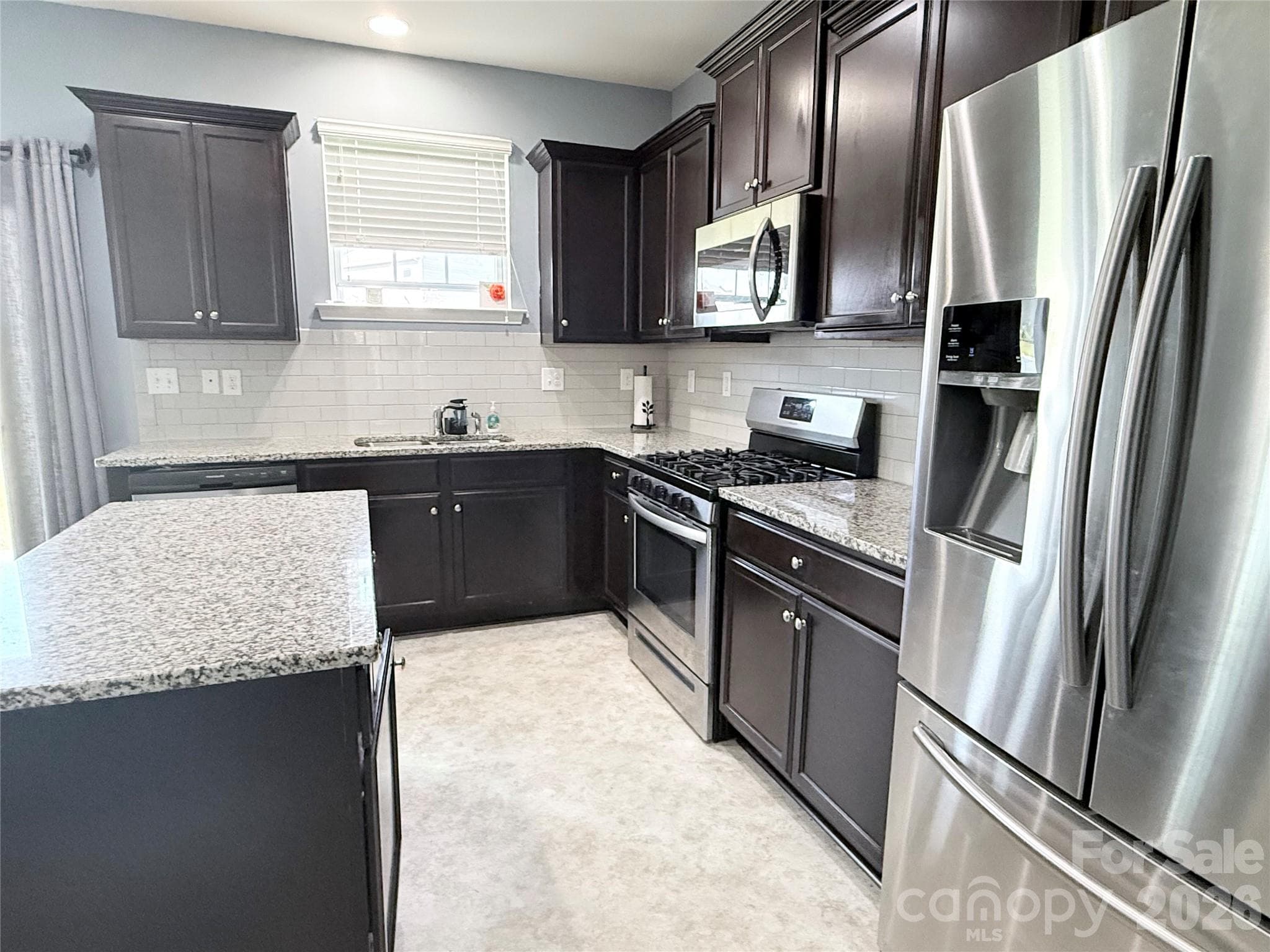 Kitchen - 107 Longleaf Drive, Mooresville