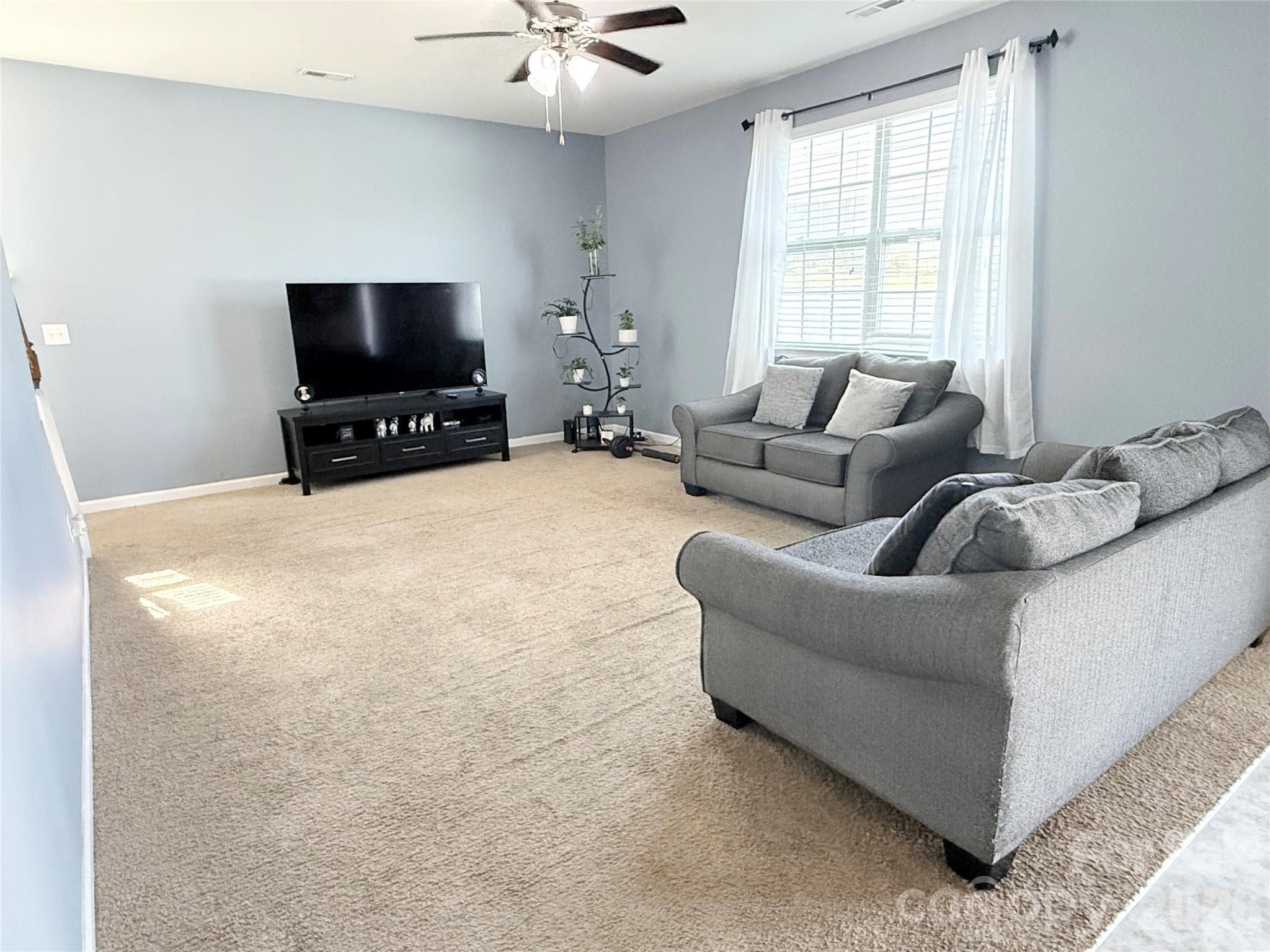 Living room - 107 Longleaf Drive, Mooresville