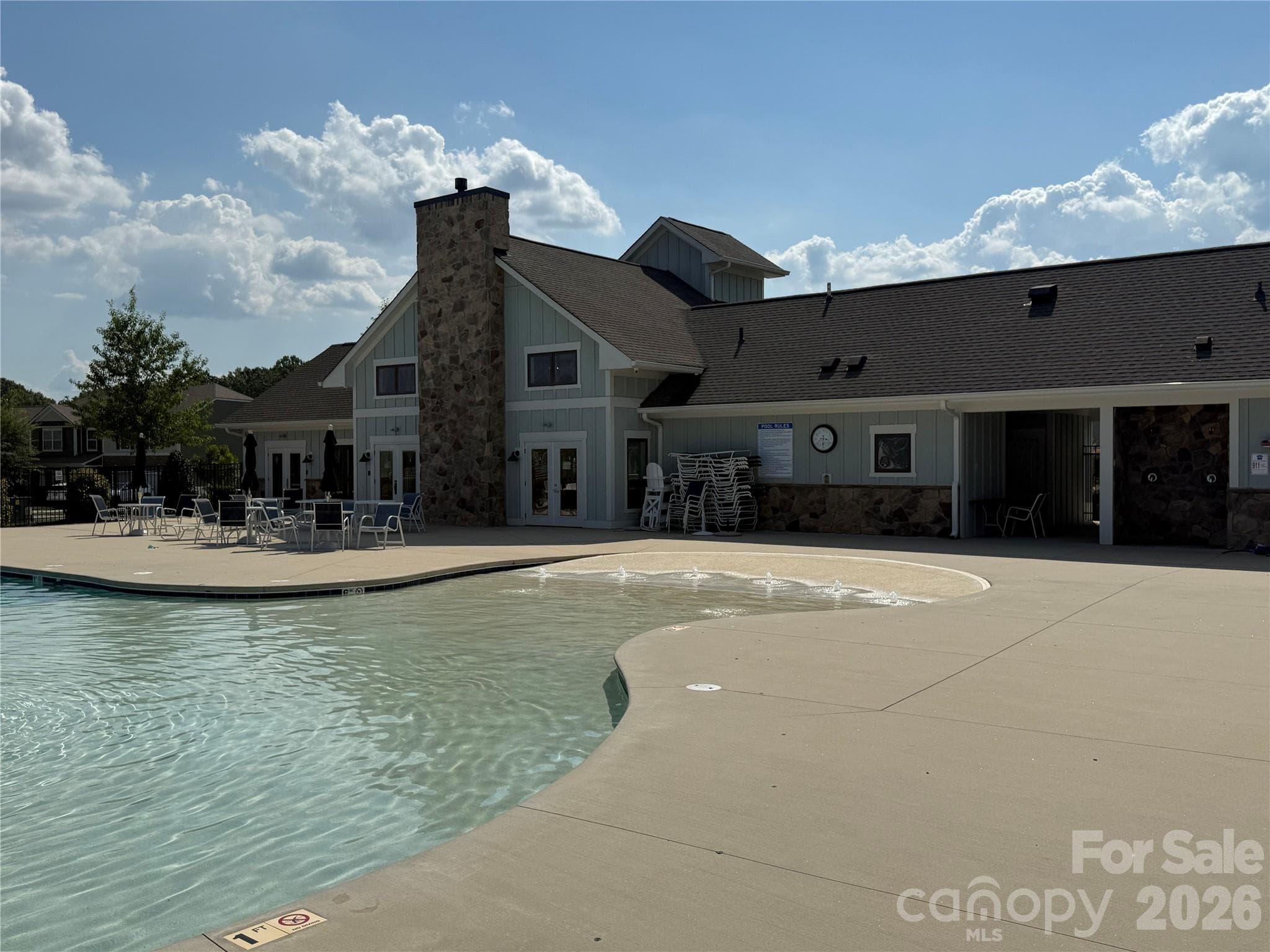 Clubhouse/pool - 107 Longleaf Drive, Mooresville