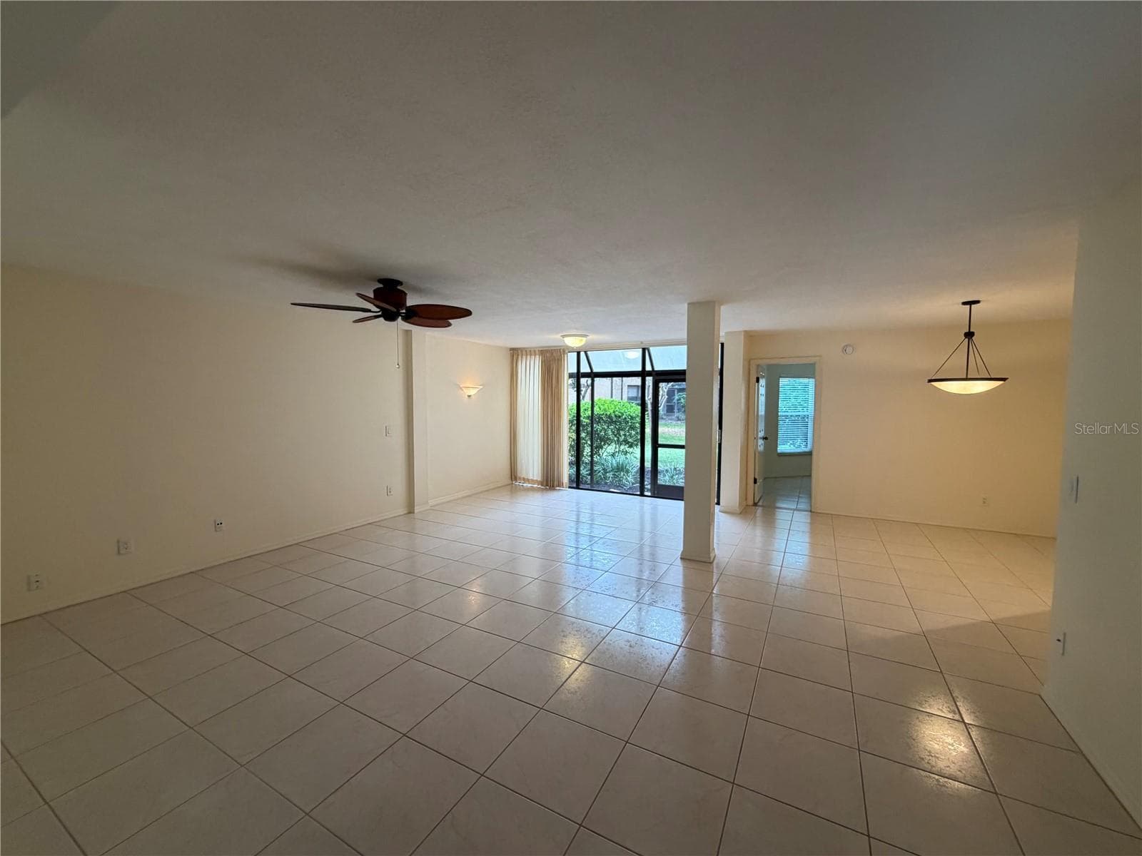 Condominium at 1117 SALERNO CT #1117, ORLANDO, photo 4 of 18